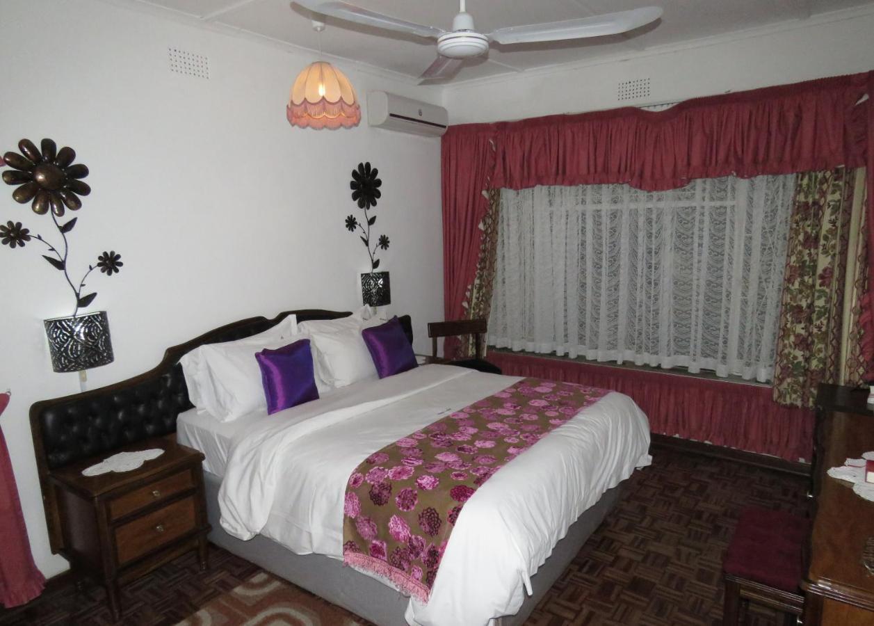 Parrot Lodge بولاوايو المظهر الخارجي الصورة