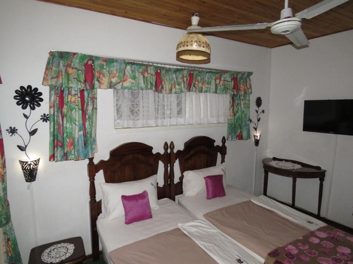 Parrot Lodge بولاوايو المظهر الخارجي الصورة
